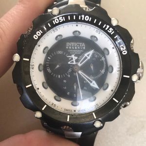 Invicta reserve “venom” mans watch